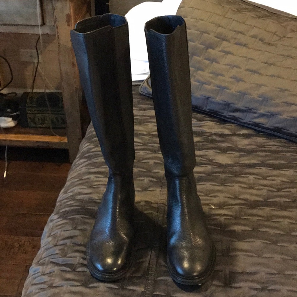 Tory burch boots